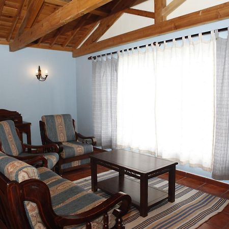 Casa Capelinhos Guest House Capelo ภายนอก รูปภาพ