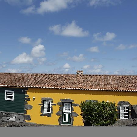 Casa Capelinhos Guest House Capelo ภายนอก รูปภาพ