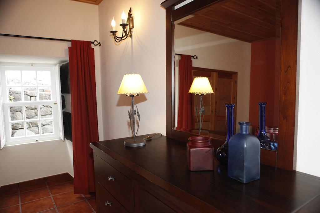 Casa Capelinhos Guest House Capelo ห้อง รูปภาพ